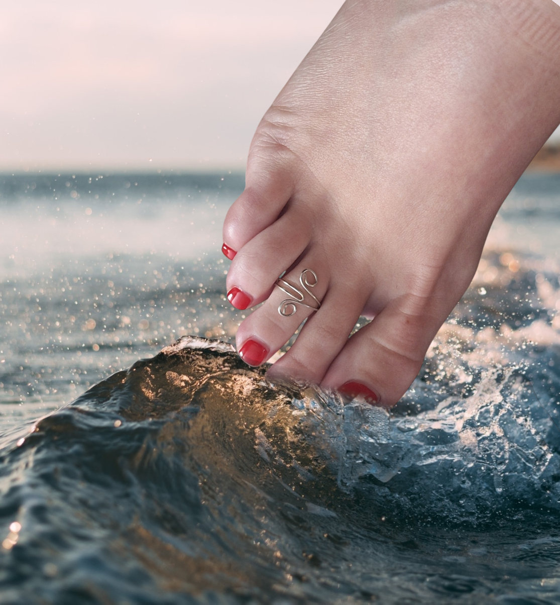 Toe Ring - 14 k Gold Filled or Sterling Silver - Adjustable